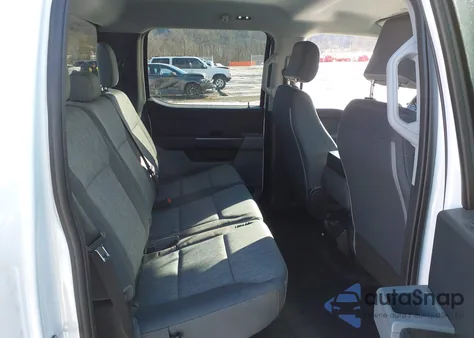 2023 Ford F-150 Xl z USA, uszkodzony, nr VIN 1FTEW1EP7PFA71526